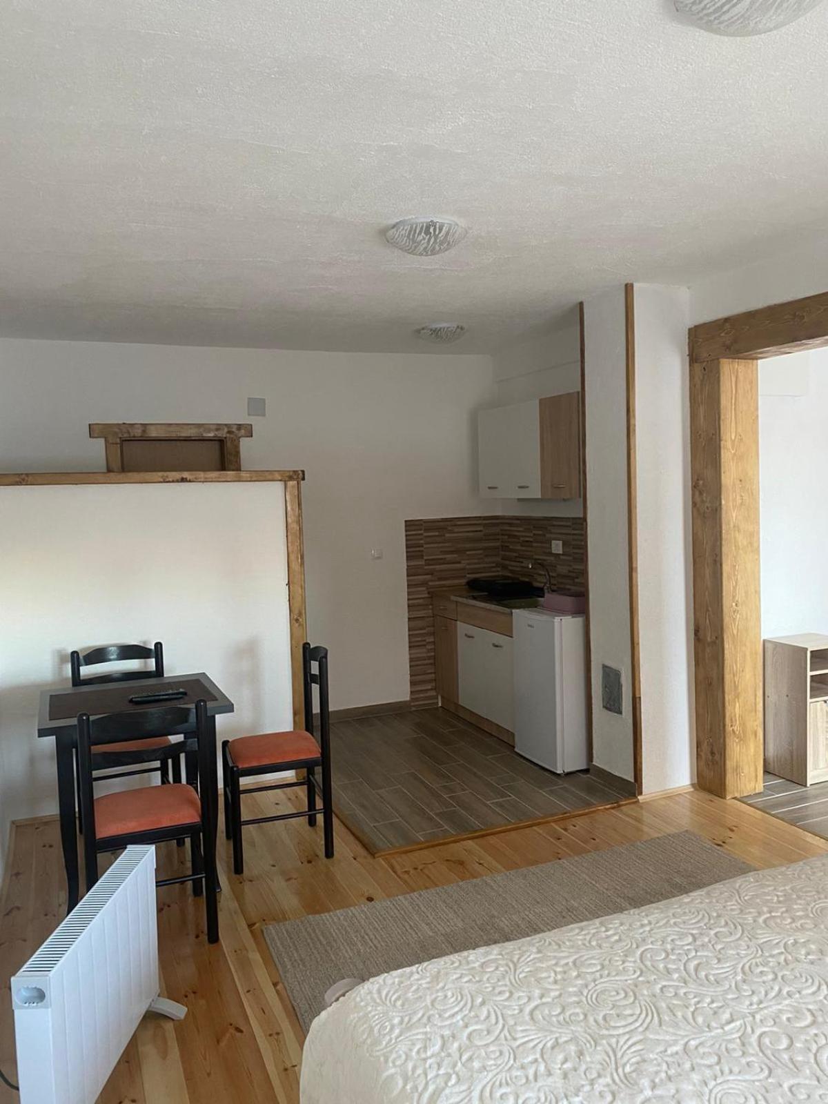 Studio Apartmani V&V Zabljak  Exterior photo